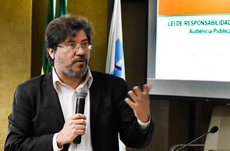 Secretário de Planejamento e Finanças, Aldemir Freire